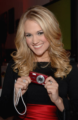 Digital Camera Gift Guide